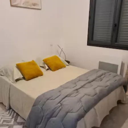 Bright House In For 8 People Pezens